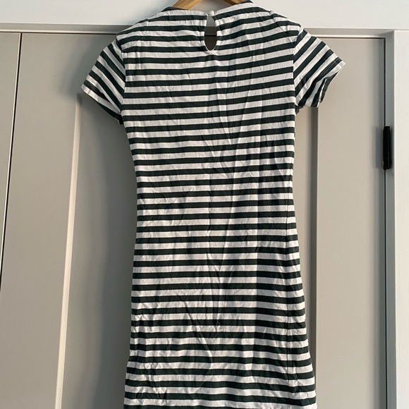 French connection dress - Picture 3 of 4